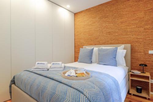 Lovely & Centre Flat with Terrace by HostWise