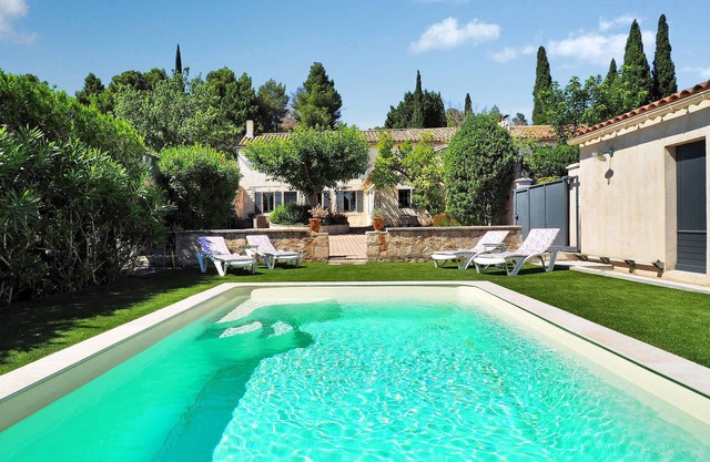 Lovely home in Maussane-les-Alpilles