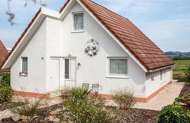 Lovely holiday home with beautiful panoramic views and beautiful swimming pools!