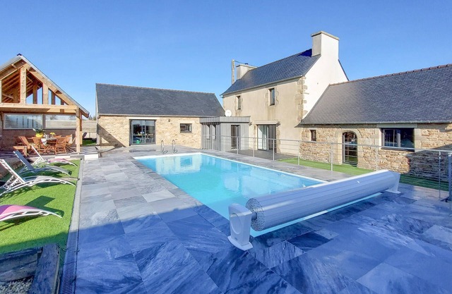 Lovely home in Guisseny