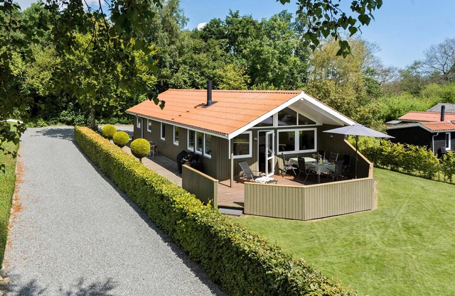 Lovely home in Haderslev with WiFi