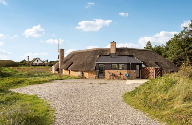 Lovely home in Ringkøbing with sauna