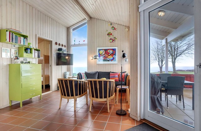 Lovely home in Sydals with WiFi