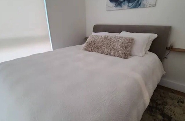 Lovely Huge 2 bedroom apt in Bedford-stuyvesant