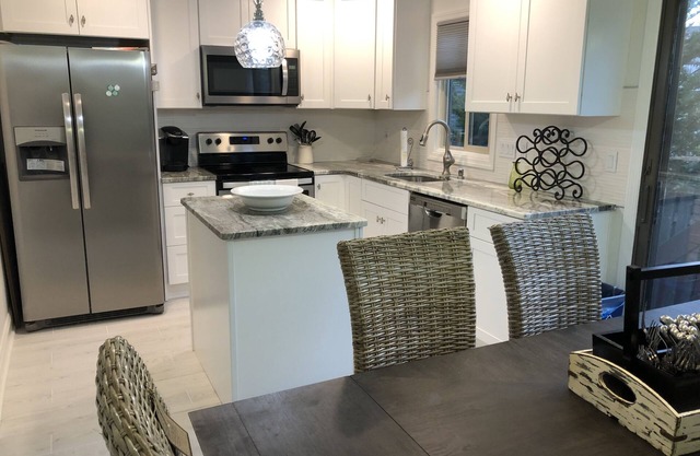 Lovely Lavallette Three bedroom in heart of Lavallette