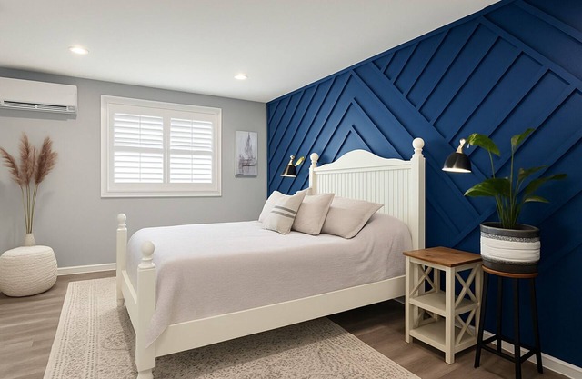 Lovely Renovated 2-Level Condo + Pool + Steps to the Beach!