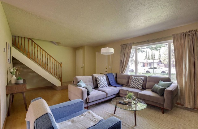 Lovely South San Jose 3BR, w/Garage, W/D, Backyard, by Blueground