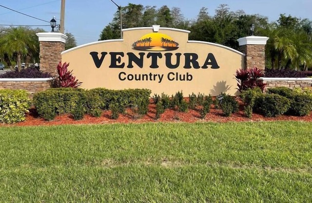 Lovely Southpointe Condo Ventura Country Club