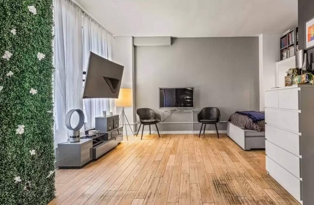 Lovely Trendy Loft in the Best Part of DTLA