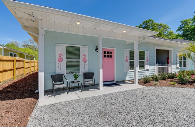Lovely Vacation Home ~ 1 Mi to Ocean Isle Beach!