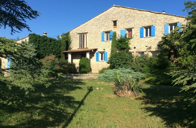 LUBERON FORMER SHEEPFOLD 19 th