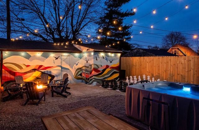 Lucas Oil Stadium Sanctuary! Hot Tubs! Games!