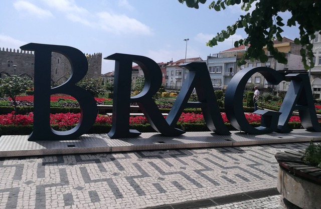 Lucinda's House. Welcome