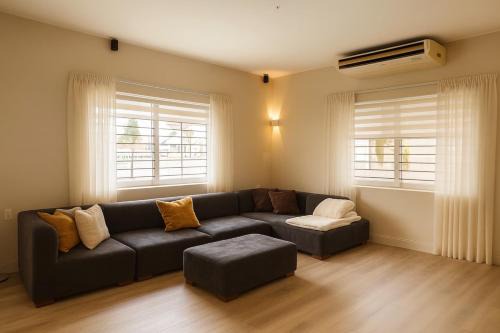 LUMA RESIDENCES - Premium Cozy 3-Bedroom Stay
