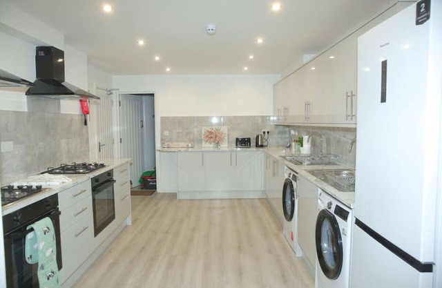 Luton Nook & Kitchen — 4 mins to Luton AirPort