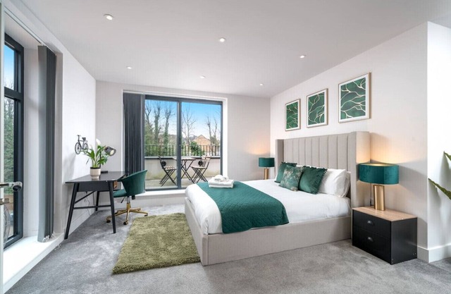Lux 2bedroom Flat-FreeParking
