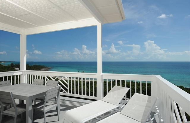 Lux Condo w/Views, Beach, Htd Pool, Pickleball, Gym,Walk to Restaurant