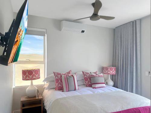 Lux Villas, Wine, View, Activities, Nature