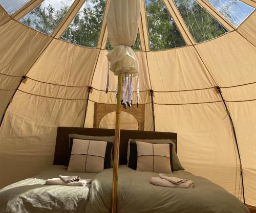 Luxe Glamping tent met sterrenhemel