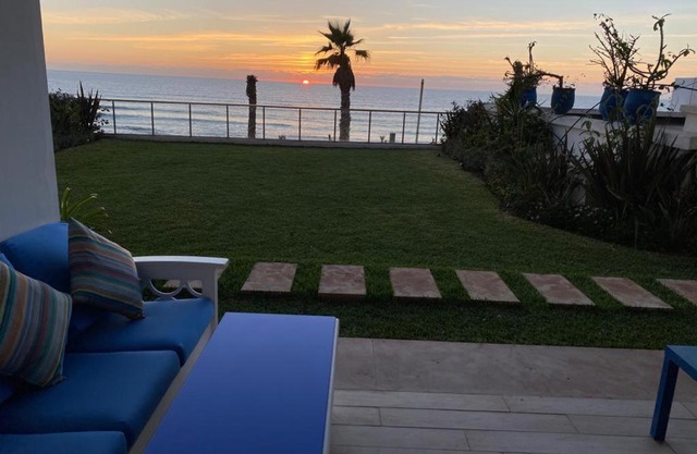 Luxery stay with seaview, pool, green space & Sunset orientation near Rabat