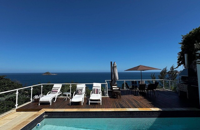 LUXOBRASIL #RJ849 Mansion in Joá 04 Suites House Season Rent