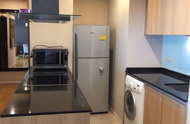 Luxurious Apartment Avail in Prime Location. Private room