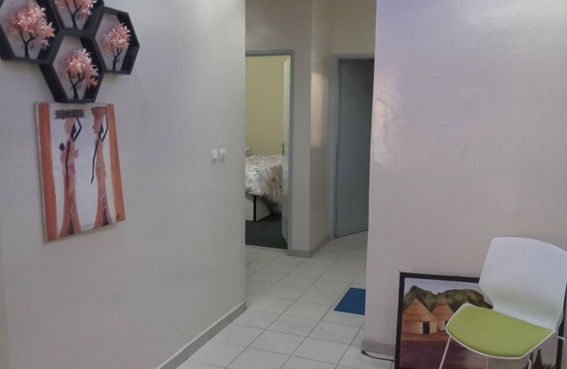 Luxurious 2-bedroom apartment with fully air-conditioned living room in hann mariste