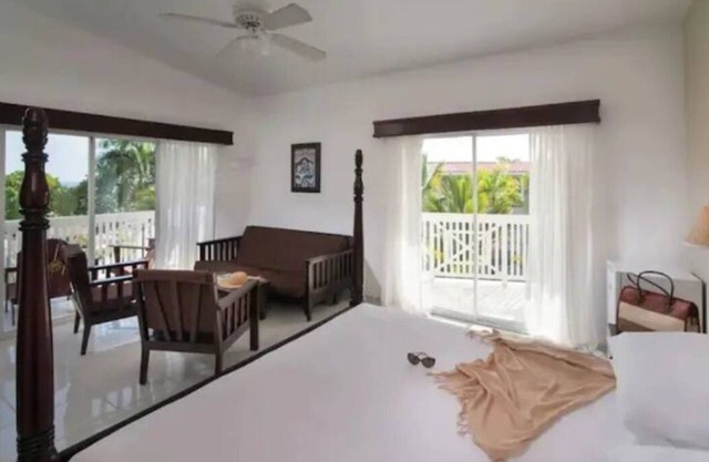 Luxurious 2 Bedroom Presidential Suite