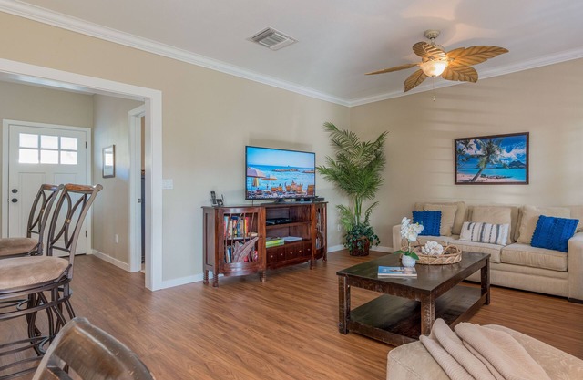 Luxurious 3 Bed, 2 Bath Town Home in Coconut Plantation (1194)