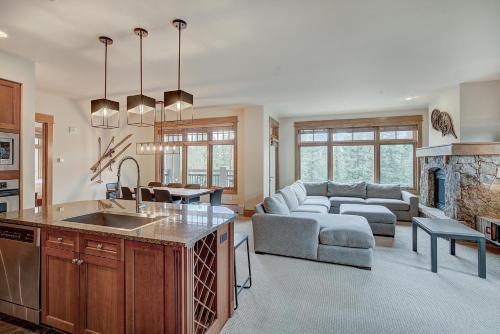 River Townhome 