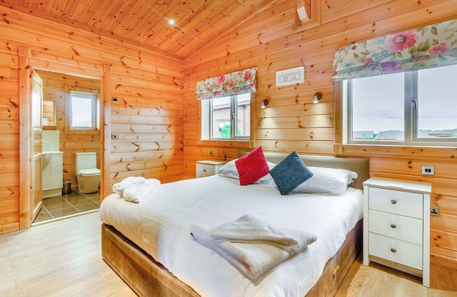 Luxurious and contemporary Finnish log lodge.