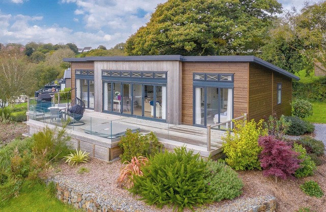 Luxurious and contemporary lodge with panoramic views.