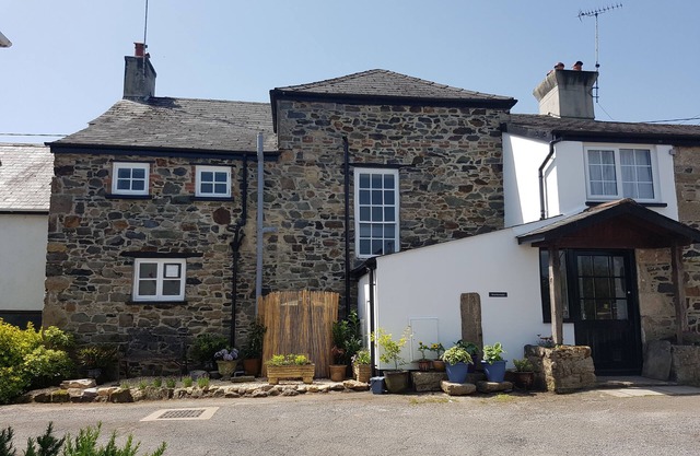Luxurious and spacious village house with great character, Sticklepath, Dartmoor