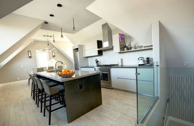 Luxurious apartment in SF's Mission District