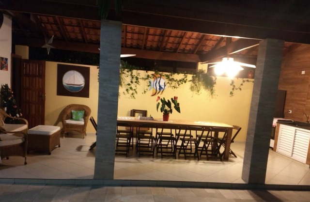 Luxurious beachfront home