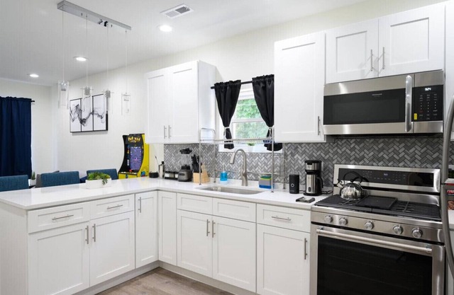 Luxurious, Cozy Beauty 10 min from Downtown Chicago