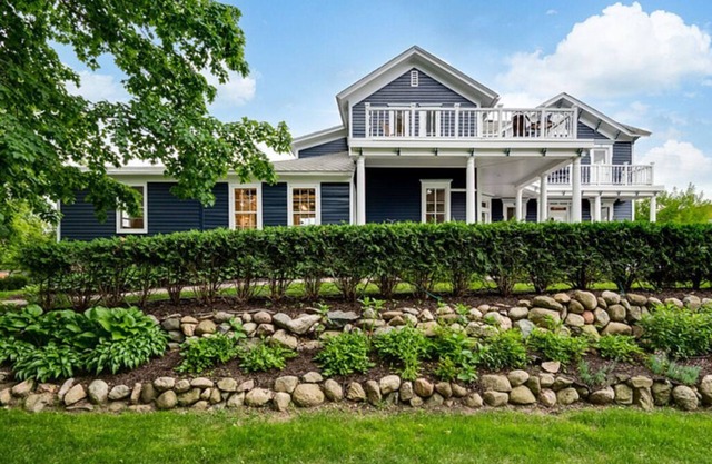 Luxurious Estate Rental: 10 Bedrooms, Sleeps 23—Perfect for Groups & Events!