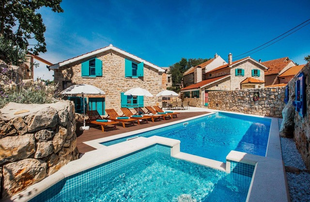 Luxurious home in Gornji Prolozac