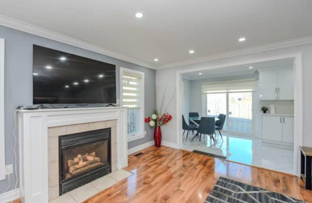 Luxurious Home in Mississauga