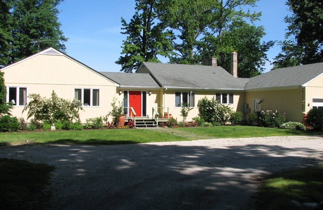 Luxurious Home on the Chesapeake Bay, Fantastic Views, W/Pool