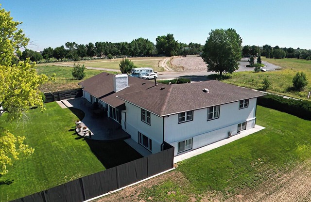 Luxurious Mountain View Home!
