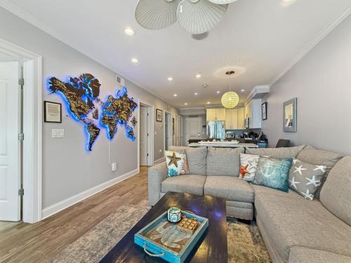 Luxurious Penthouse, King beds. Dog & ADA Friendly