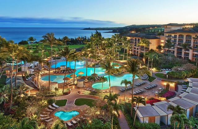 Luxurious, Private & Spacious 2,500 sq.ft. Oceanfront Residence in Kapalua, Maui