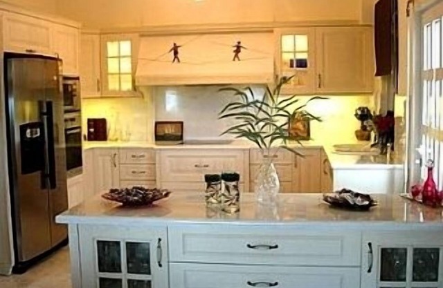 Luxurious Private Villa with Private Pool and Sea Views- 6 min drive from beach
