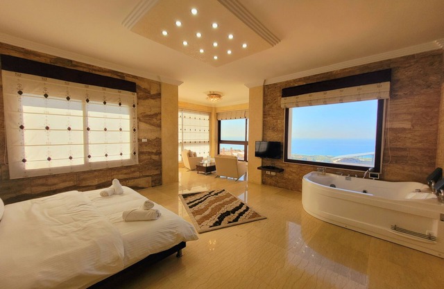 Luxurious Residential Villa -> 15 mins away from Beirut International Airport!