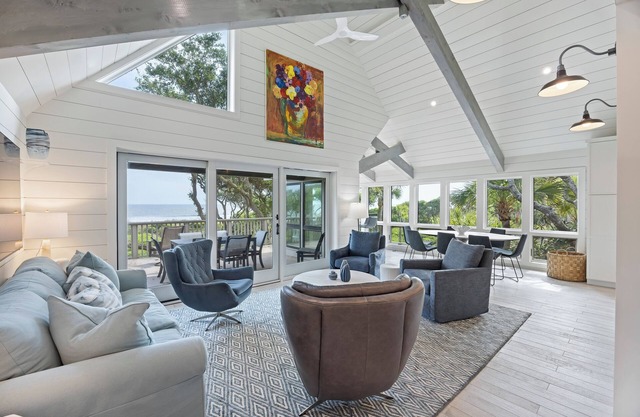 Luxurious Seascape Villa in West Beach! Beachside, Ocean Views- Kiawah Island