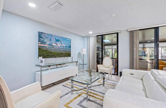 🏡 Luxurious Townhome for Rent in Palm Beach Gardens, Floridan