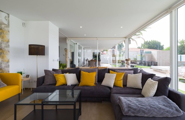 Luxurious Villa in Maspalomas Golf