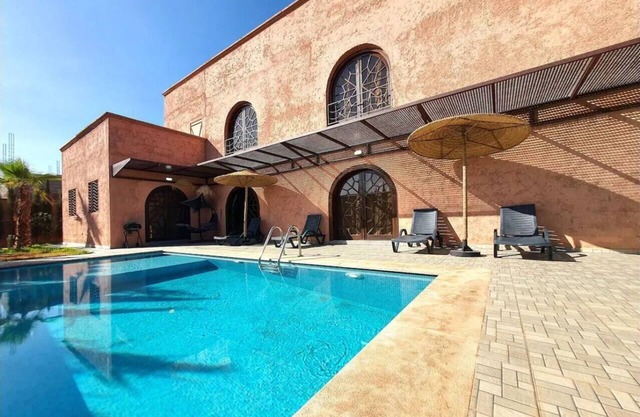 Luxurious villa, with heated swimming pool.nVIP concierge service in Marrakech