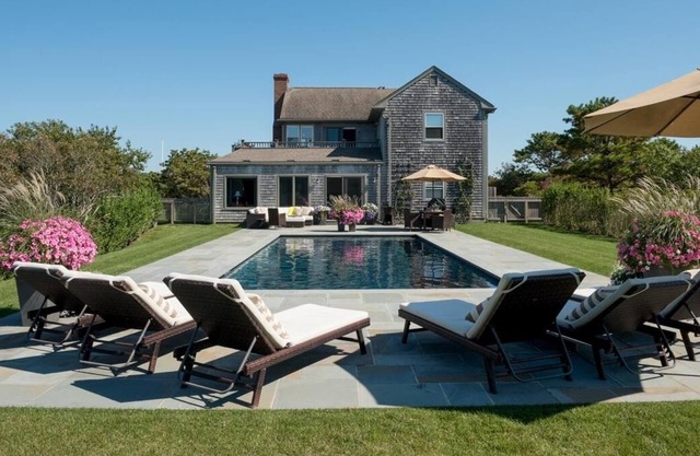 Luxurious with Pool and walking distance to beach in sought after Dionis.